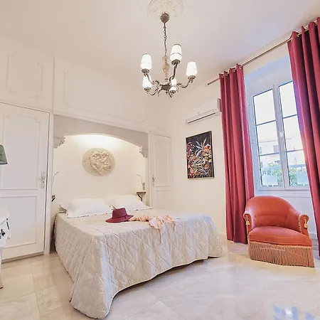 Le Magnolia