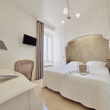 Le Magnolia Hotell 3*