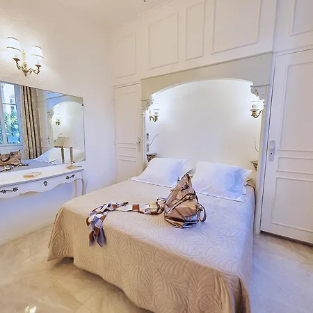 Hotell Le Magnolia Calvi (Corsica)