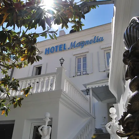 Le Magnolia Hotel