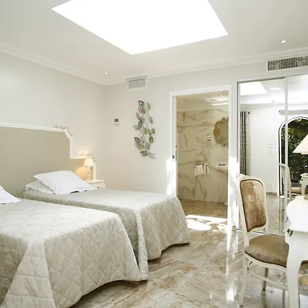 Le Magnolia Calvi (Corsica)