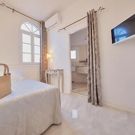 Ξενοδοχείο Le Magnolia 3*