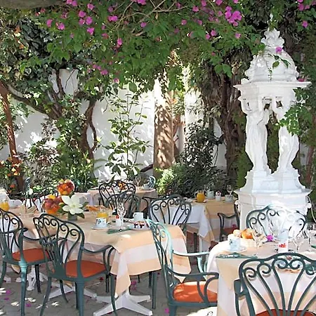 Hotel Le Magnolia