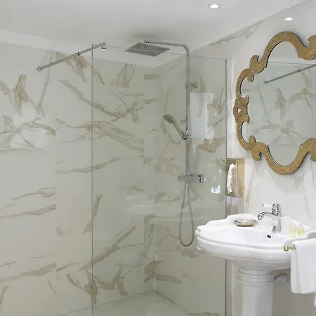 Hotell Le Magnolia Calvi (Corsica)