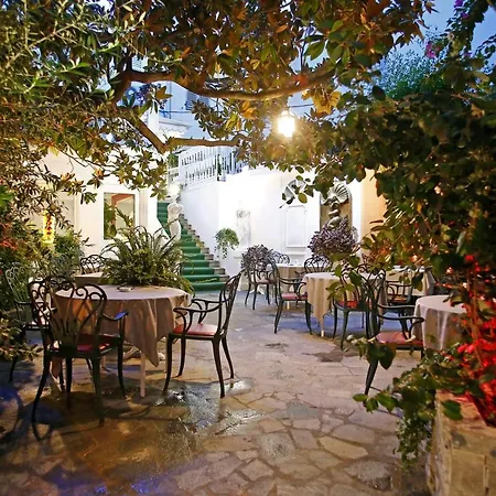 Le Magnolia Hotel 3*