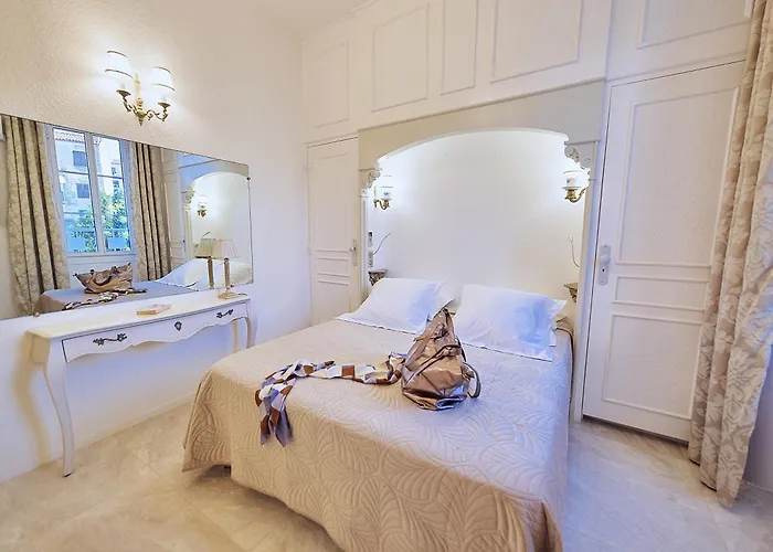 Hotel Le Magnolia Calvi (Corsica)