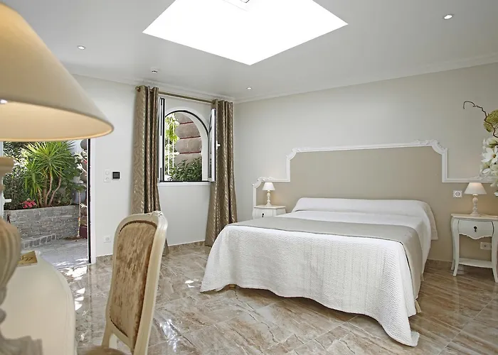 Le Magnolia Calvi (Corsica)