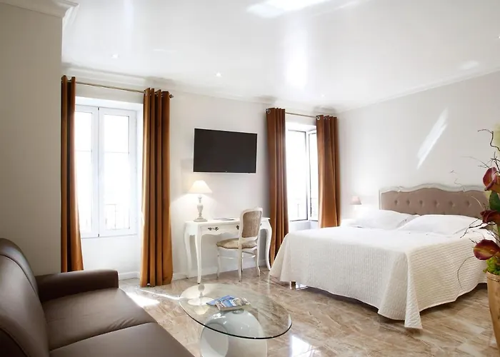 Le Magnolia Hotel Calvi (Corsica)